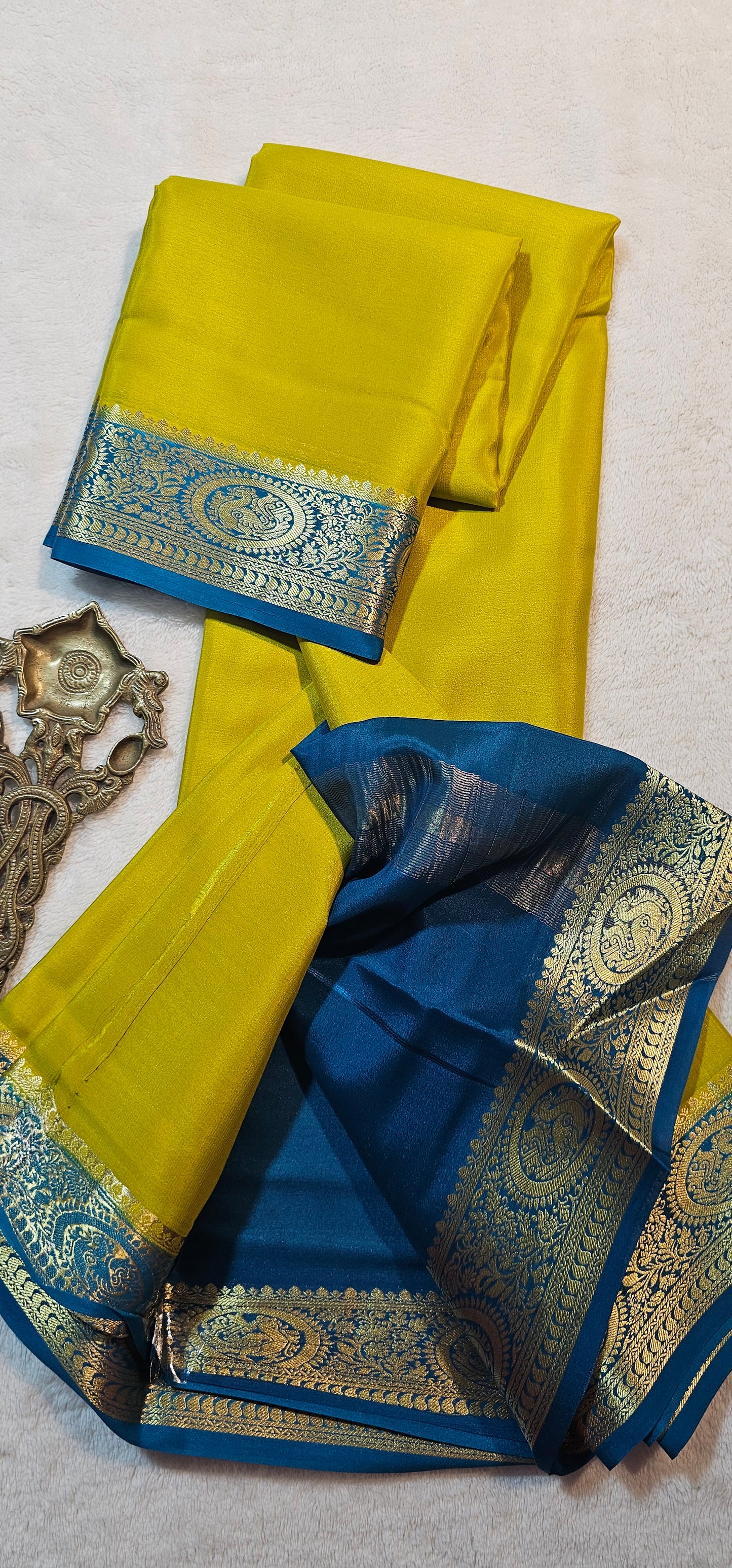 Mysore Crepe Silk Sarees - Trendy Borders