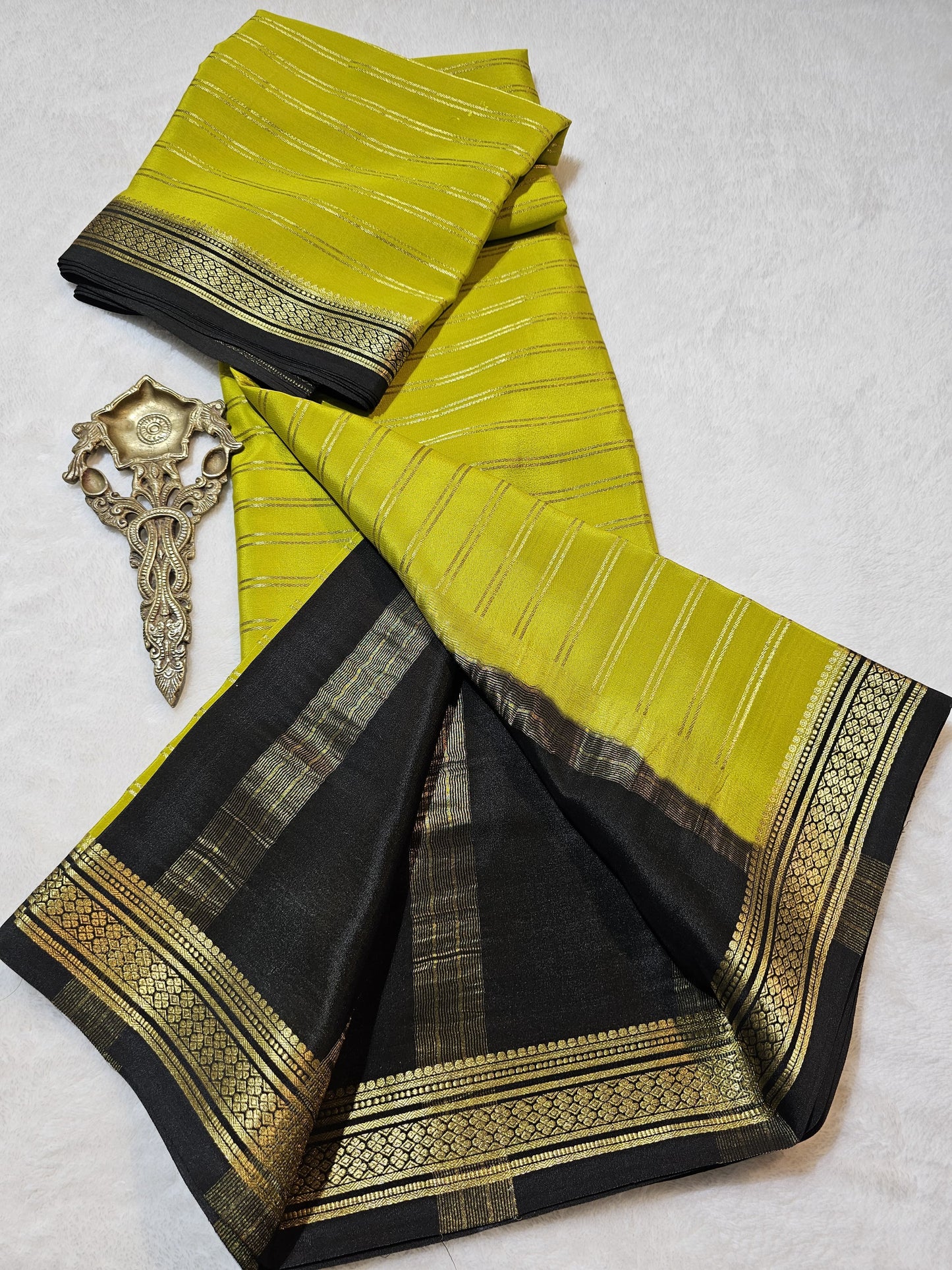 Mysore Crepe Silk Sarees - Trendy Borders