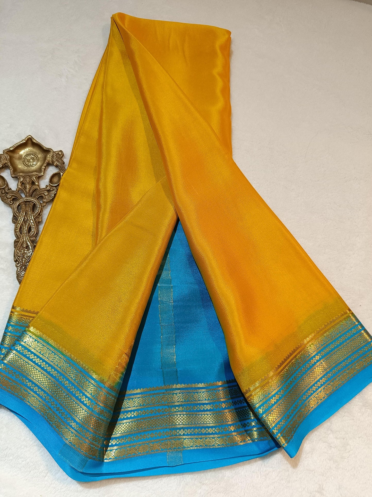 Mysore Crepe Silk Sarees - Trendy Borders