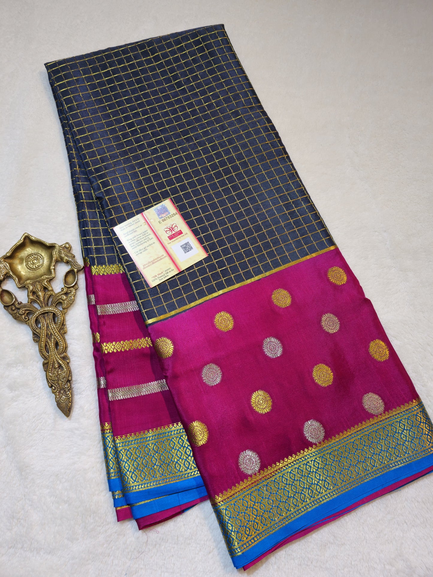 Mysore Crepe Silk Sarees - Double Line Checked