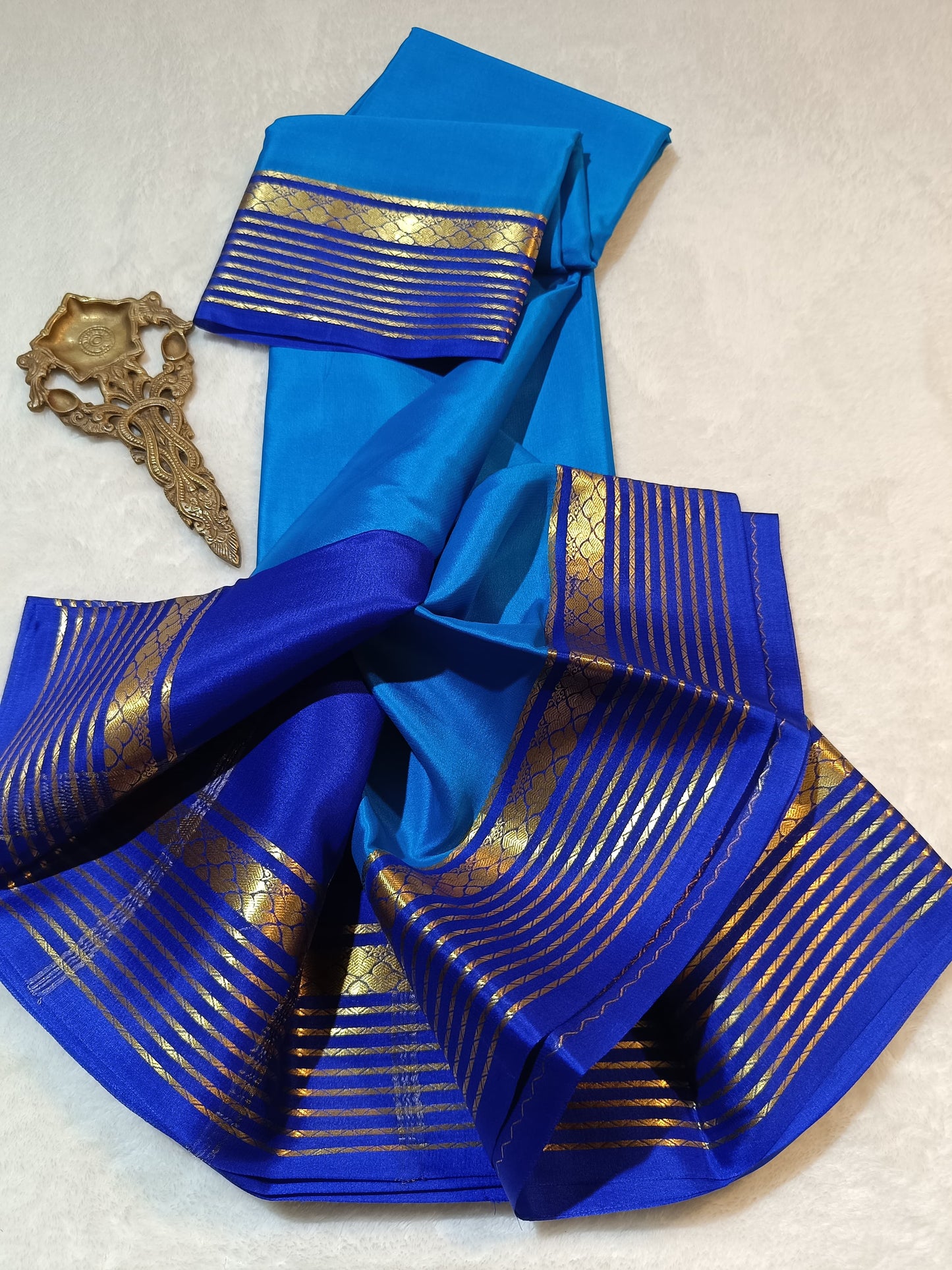 Mysore Crepe Silk Sarees - Trendy Borders