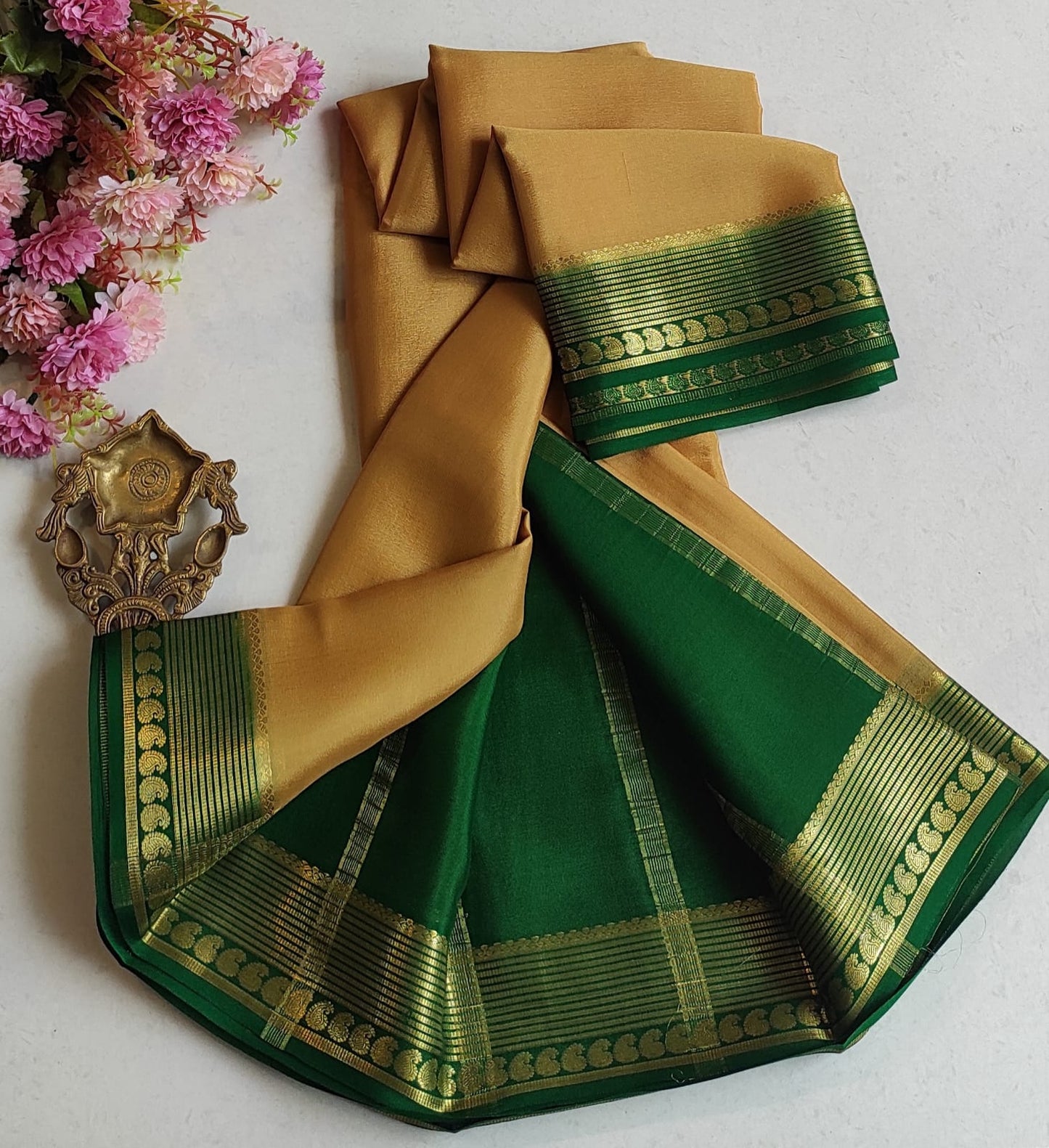 Mysore Crepe Silk Sarees - Trendy Borders