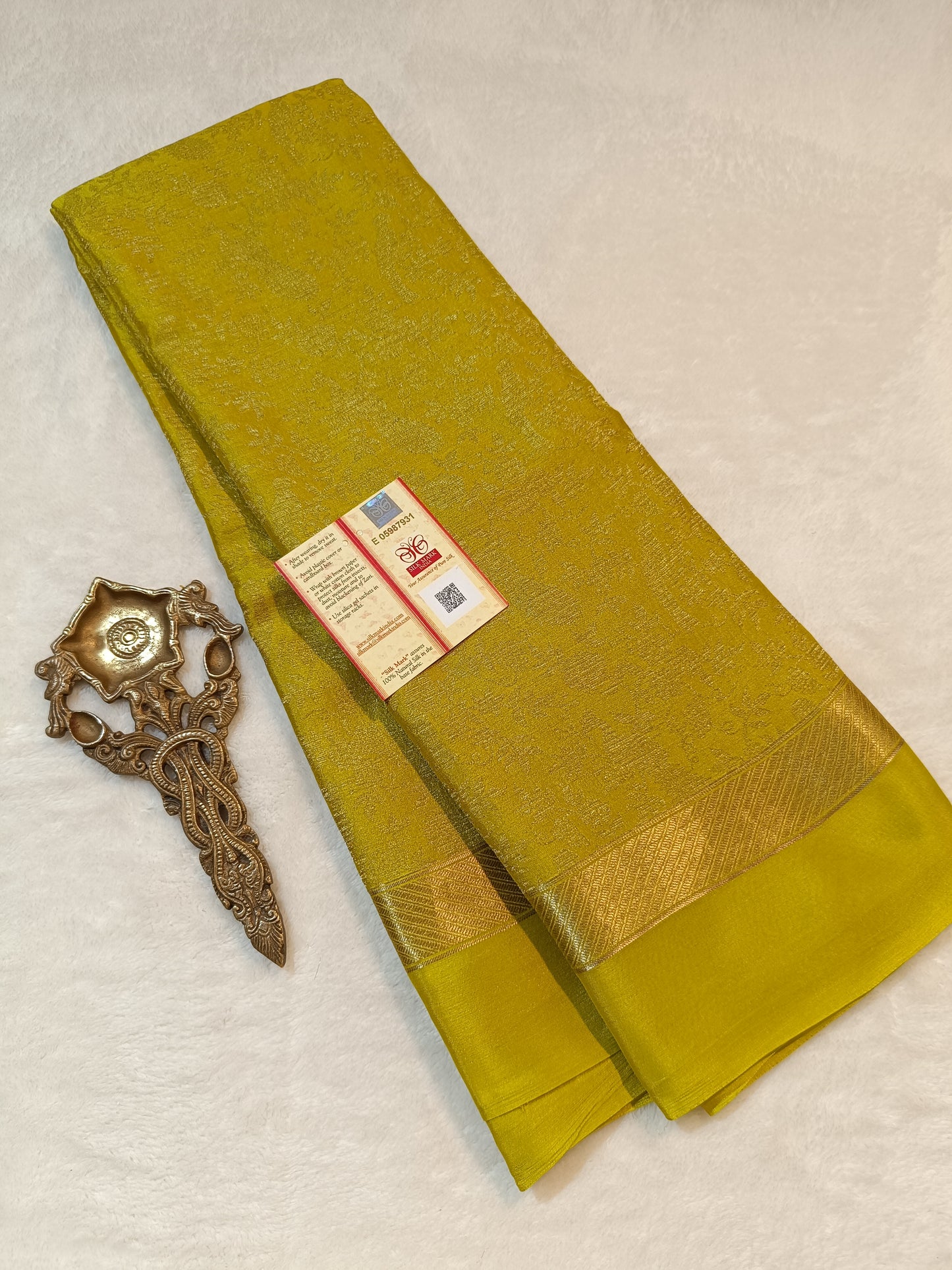 Mysore Wrinkle Crepe Sarees - Brocade